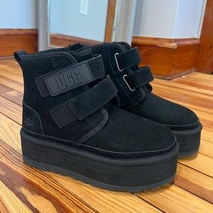 Ugg Neumel Platform boots